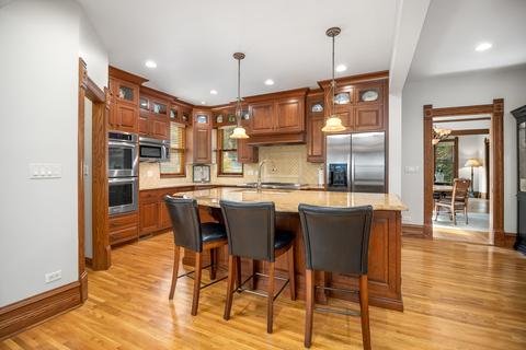 419 N Wheaton Ave, Wheaton, IL 60187 photo 8