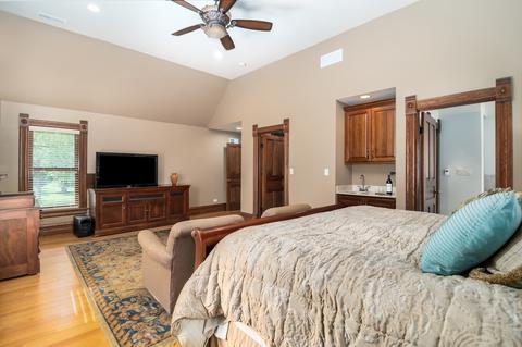 419 N Wheaton Ave, Wheaton, IL 60187 photo 21