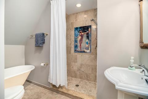 419 N Wheaton Ave, Wheaton, IL 60187 photo 25