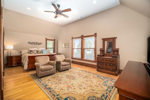 419 N Wheaton Ave, Wheaton, IL 60187 photo 20