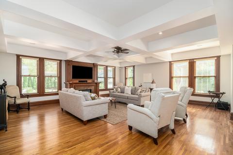 419 N Wheaton Ave, Wheaton, IL 60187 photo 15