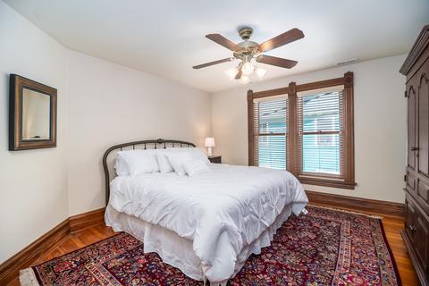 419 N Wheaton Ave, Wheaton, IL 60187 photo 24