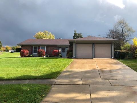 1035 Hermitage Ln, Hoffman Estates, IL 60169 photo 1