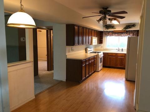 1035 Hermitage Ln, Hoffman Estates, IL 60169 photo 15