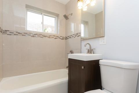 1719 E 93rd St, Chicago, IL 60617 photo 10