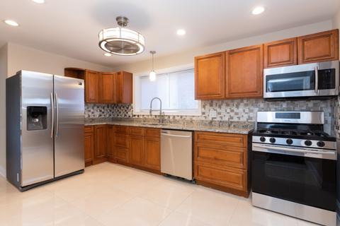 1719 E 93rd St, Chicago, IL 60617 photo 5
