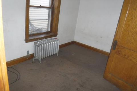 6931 S Artesian Ave, Chicago, IL 60629 photo 7