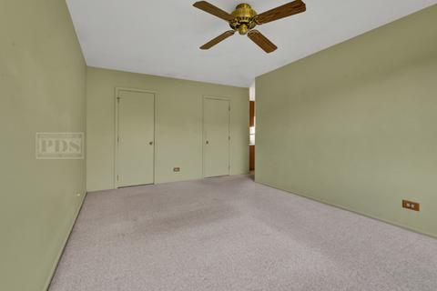 762 Buckingham Ct, Hoffman Estates, IL 60169 photo 21