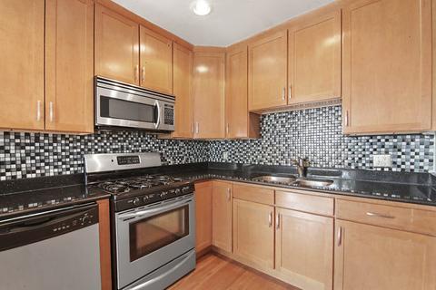 208 E 44th St #3, Chicago, IL 60653 photo 9