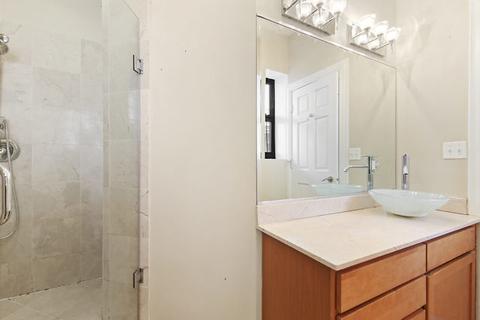208 E 44th St #3, Chicago, IL 60653 photo 23