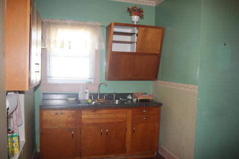 233 E Florence St, Oglesby, IL 61348 photo 11