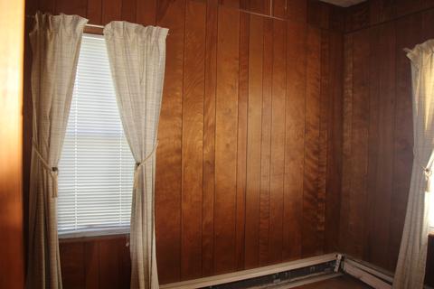 233 E Florence St, Oglesby, IL 61348 photo 4
