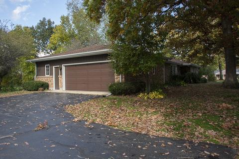 1005 Glenwood Dr, Morrison, IL 61270 photo 11