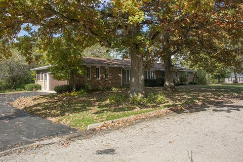 1005 Glenwood Dr, Morrison, IL 61270 photo 3