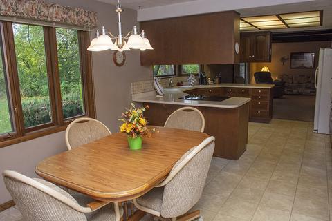 1005 Glenwood Dr, Morrison, IL 61270 photo 15