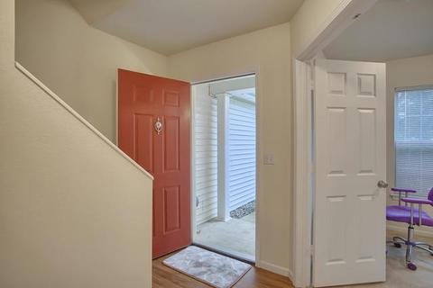 606 Corey Ln, Champaign, IL 61822 photo 7