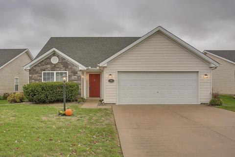 606 Corey Ln, Champaign, IL 61822 photo 1