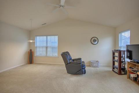606 Corey Ln, Champaign, IL 61822 photo 10