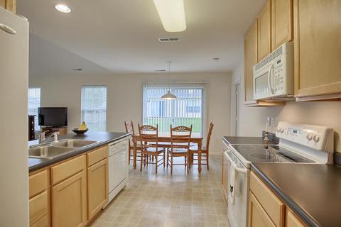 606 Corey Ln, Champaign, IL 61822 photo 13