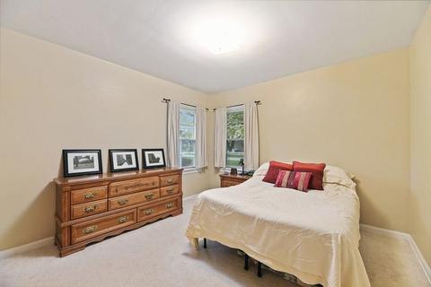 523 S Williston St, Wheaton, IL 60187 photo 6