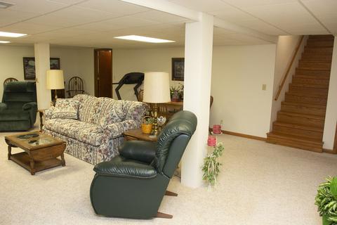 1019 Hilltop Dr, Morrison, IL 61270 photo 22