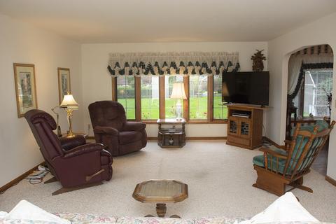 1019 Hilltop Dr, Morrison, IL 61270 photo 30
