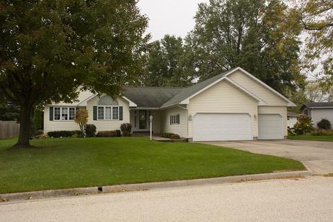 1019 Hilltop Dr, Morrison, IL 61270 photo 1