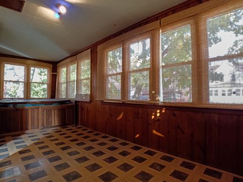 1011 Pine St, Ottawa, IL 61350 photo 2