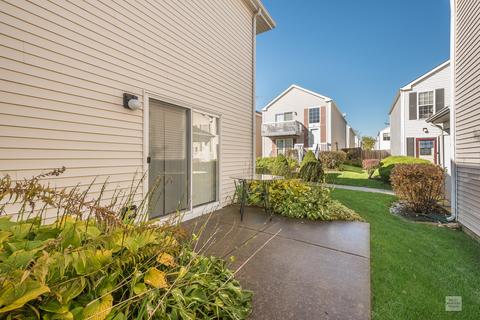 885 Symphony Dr, Aurora, IL 60504 photo 21