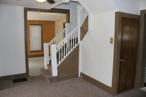 15 E 2nd St, El Paso, IL 61738 photo 5