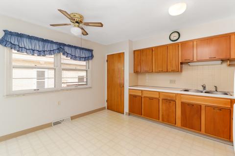 904 Jersey Ave, Normal, IL 61761 photo 32