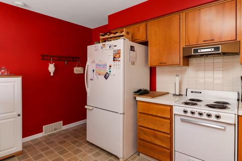 904 Jersey Ave, Normal, IL 61761 photo 9