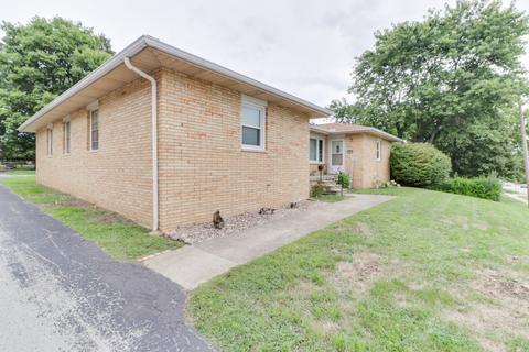 904 Jersey Ave, Normal, IL 61761 photo 4