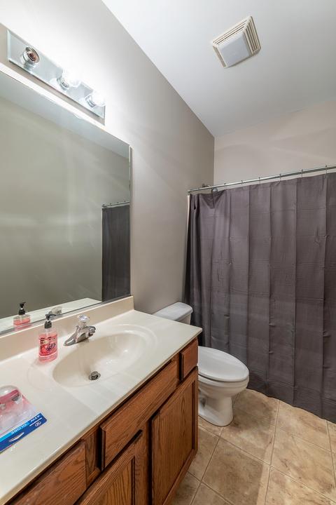 673 Morris Ct, Lakemoor, IL 60051 photo 15
