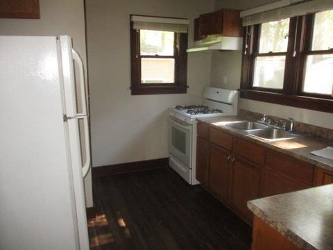 1140 Pearl St, Aurora, IL 60505 photo 3
