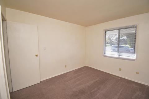 1106 Oakleaf Ave, Mchenry, IL 60051 photo 12