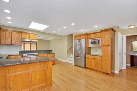 16744 W Apache Dr, Lockport, IL 60441 photo 4