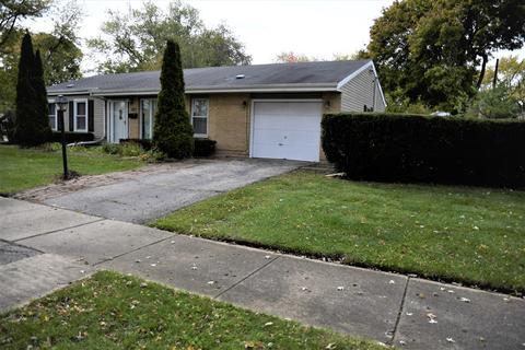 1400 Palm Dr, Wheeling, IL 60090 photo 1