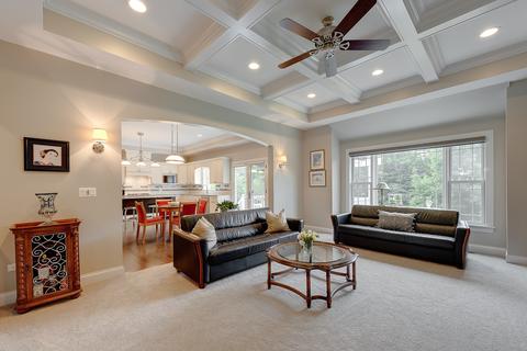 67 Landon Cir, Wheaton, IL 60189 photo 8