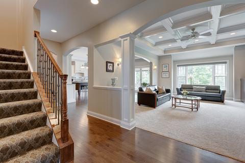 67 Landon Cir, Wheaton, IL 60189 photo 4