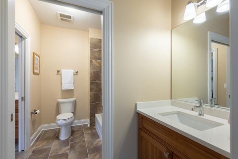 67 Landon Cir, Wheaton, IL 60189 photo 20