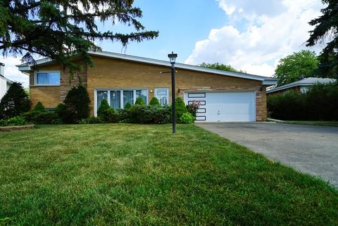 9339 Clancy Dr, Des Plaines, IL 60016 photo 1