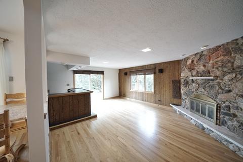 9339 Clancy Dr, Des Plaines, IL 60016 photo 25