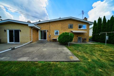 9339 Clancy Dr, Des Plaines, IL 60016 photo 40