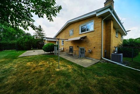 9339 Clancy Dr, Des Plaines, IL 60016 photo 39