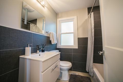 127 E Brookfield Ave, Mount Prospect, IL 60056 photo 13