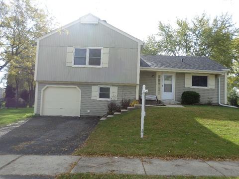 140 E Mcclellan Ct, Bartlett, IL 60103 photo 1