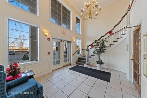 3100 Town Square Dr #406, Rolling Meadows, IL 60008 photo 2