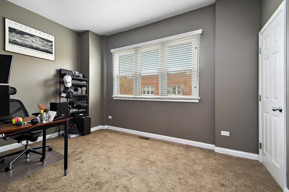  2803 N Wolcott Ave #I, Chicago, IL 60657 photo 23