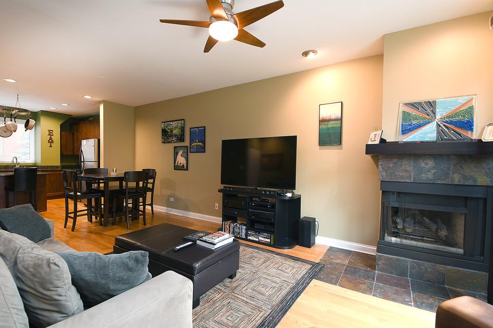  2803 N Wolcott Ave #I, Chicago, IL 60657 photo 11